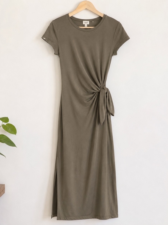 Wilfred Dresses & Skirts - Wilfred Fortune Maxi Dress, super soft and comfortable Lenzing viscose, size M